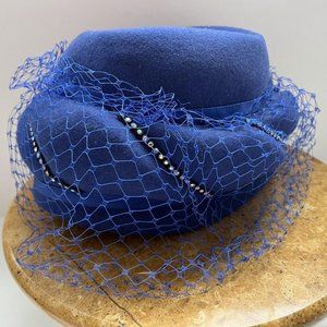 Vintage Women's Blue Mesh Veil Pillbox Fascinator Cap w/ Rhinestone Bow and Lace